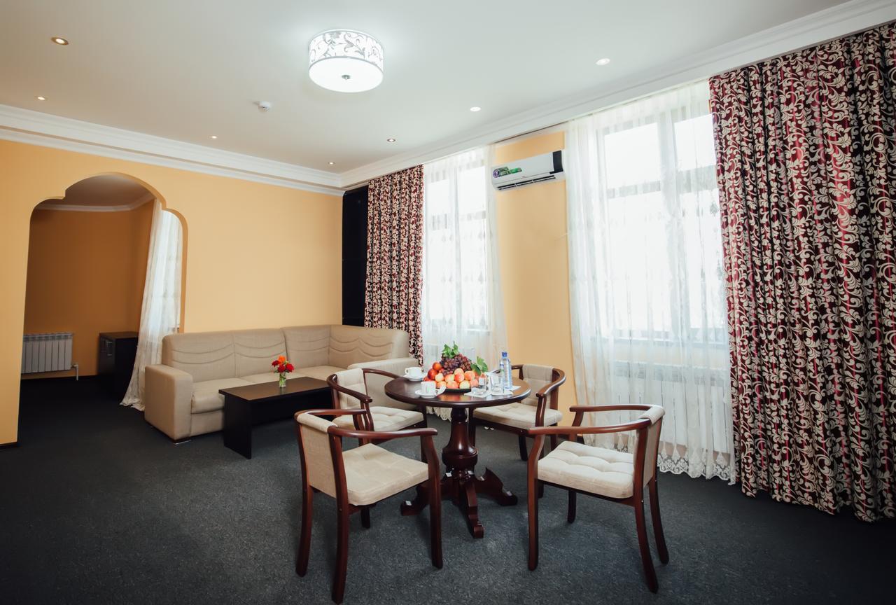 Bek Khiva Hotel Extérieur photo
