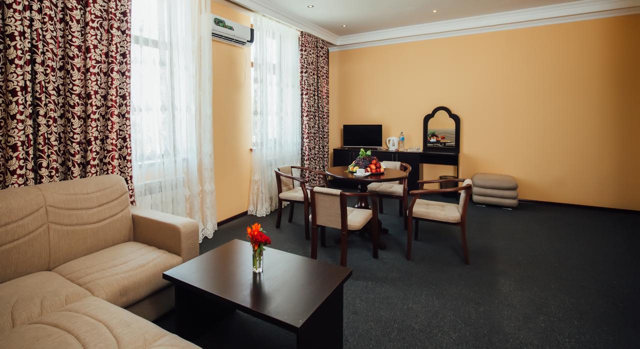 Bek Khiva Hotel Extérieur photo